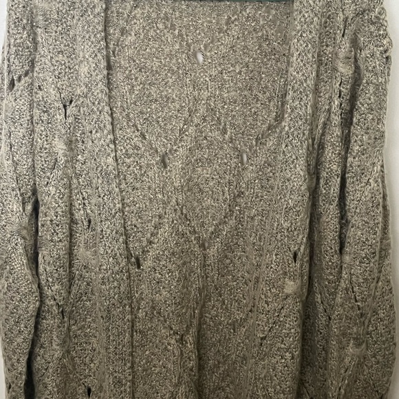 POL Cable Knit Cardigan - Picture 4 of 5